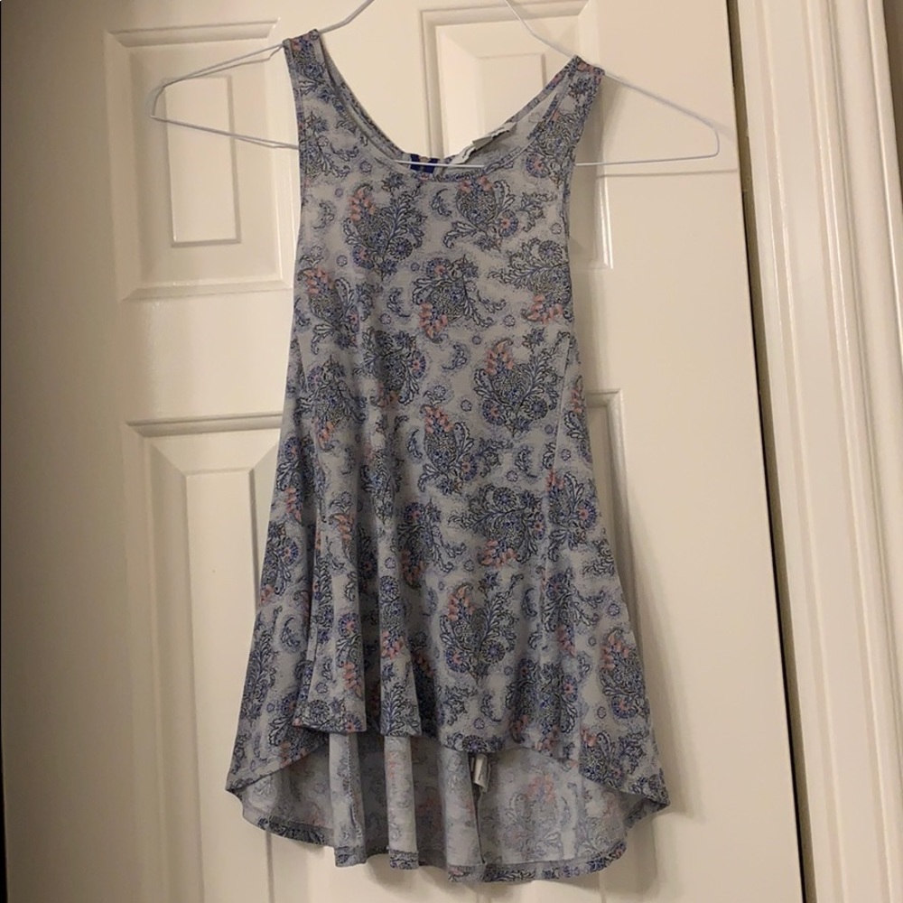 American Eagle Gray Flower Tank Top